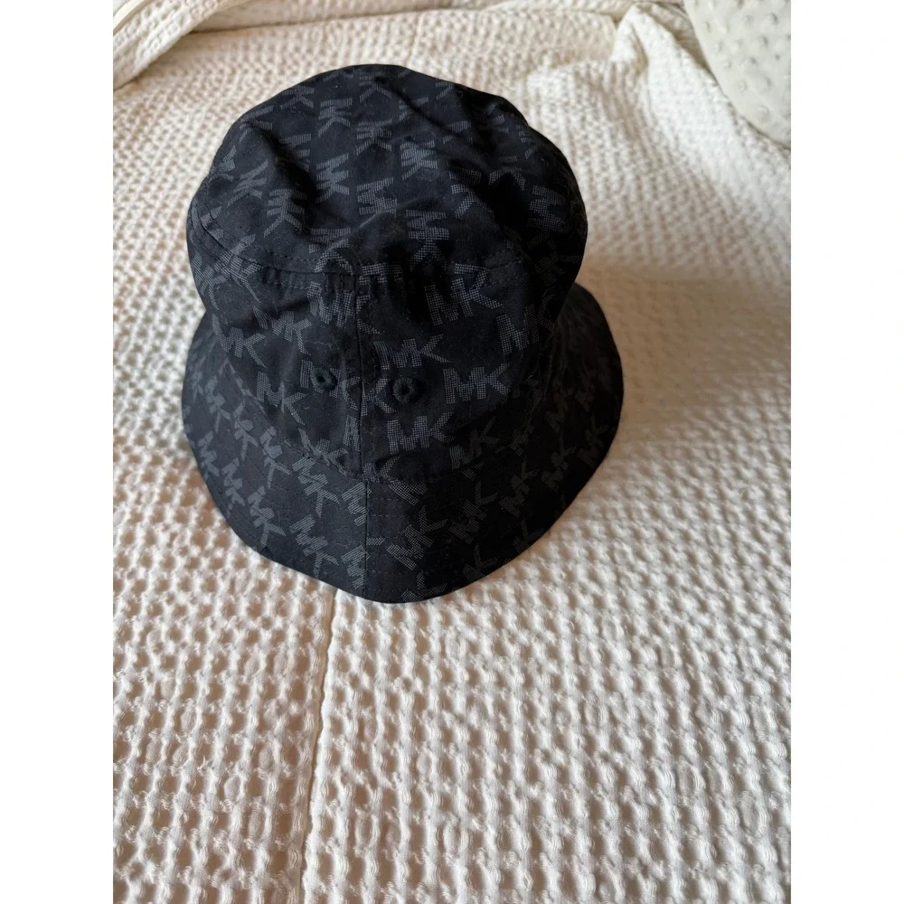 Michael Kors Womens Black Monogram MK Logo Cotton Bucket Hat Size M/L